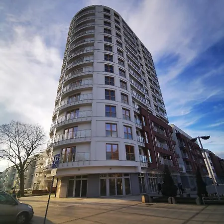 Baltic - Platan Tower Apartman